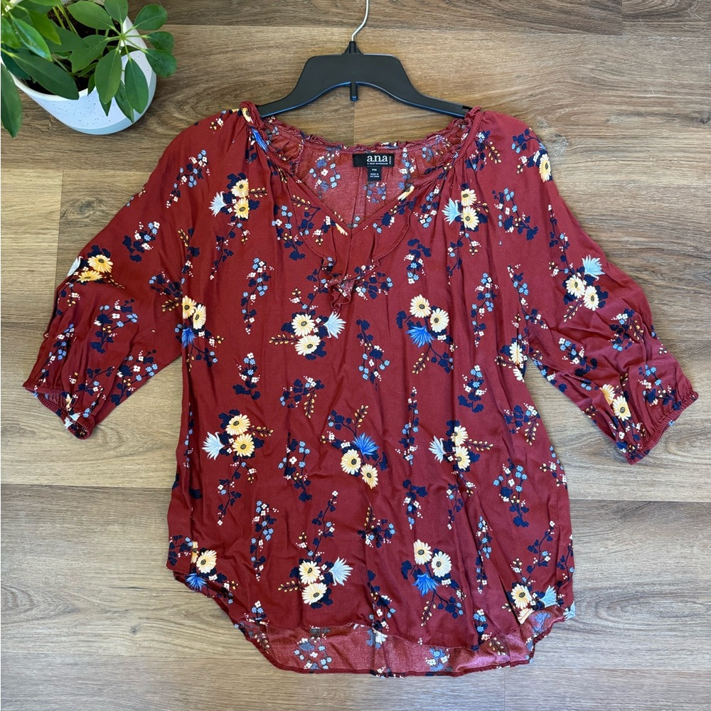 Ana Blouse V-Neck Flower Pattern 3/4 Sleeve
